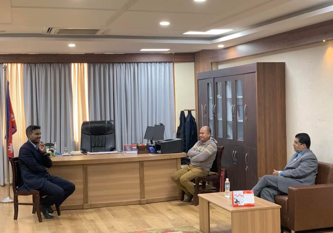 राहदानी वितरणमा देखिएको असहजता तुरुन्त हटाऊन सांसद ढकालको ध्यानाकर्षण 