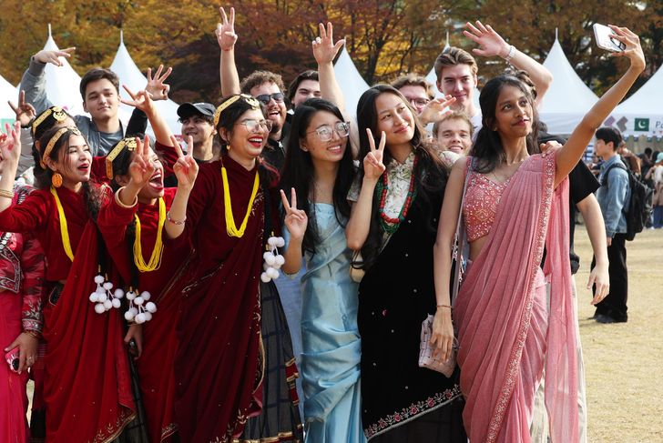  कोरियामा बस्ने विदेशीको संख्या १६ लाख नाघ्यो