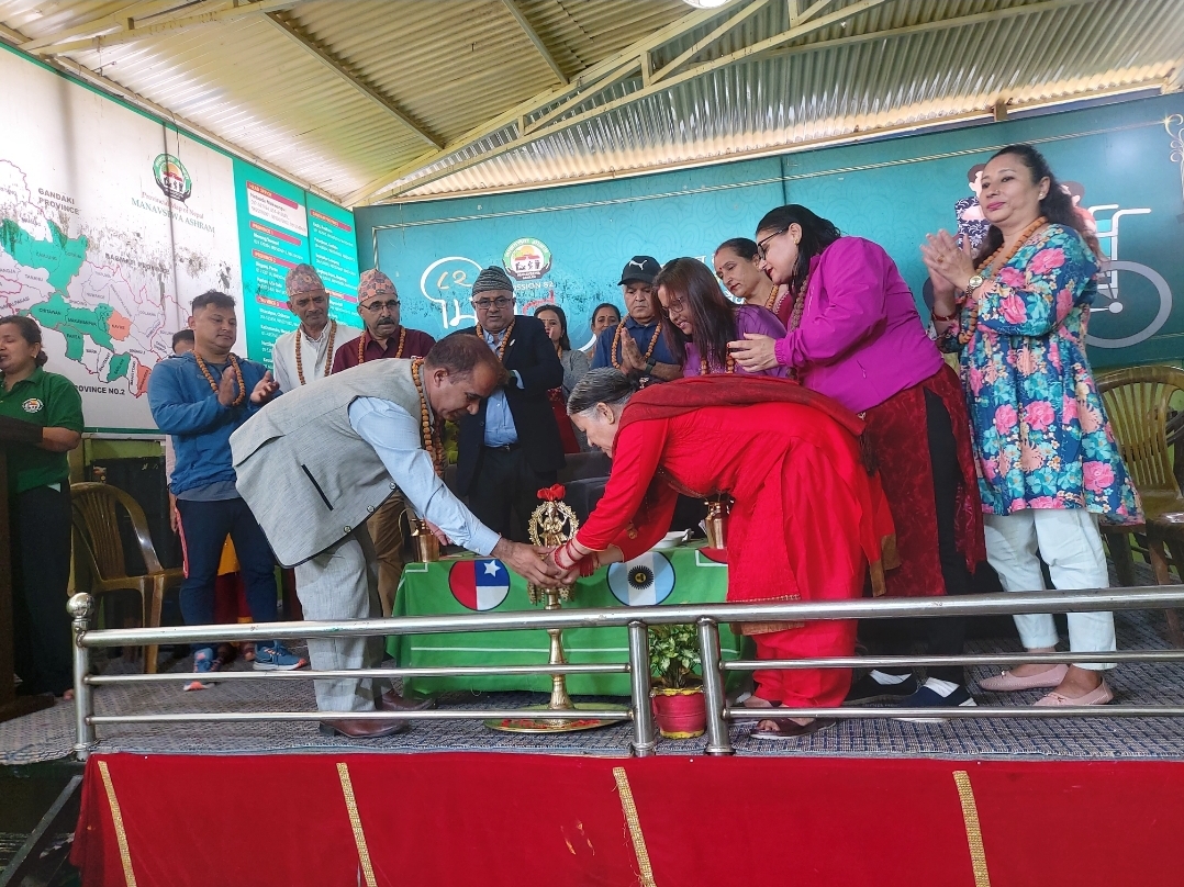 समर्पण बस्ती सुधार समितिद्वारा मानव सेवा आश्रमलाई नगद र भोजन सहयोग